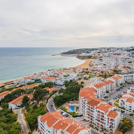 Palmeiras Apartment - 19A By Hellovacations アルブフェイラ エクステリア 写真