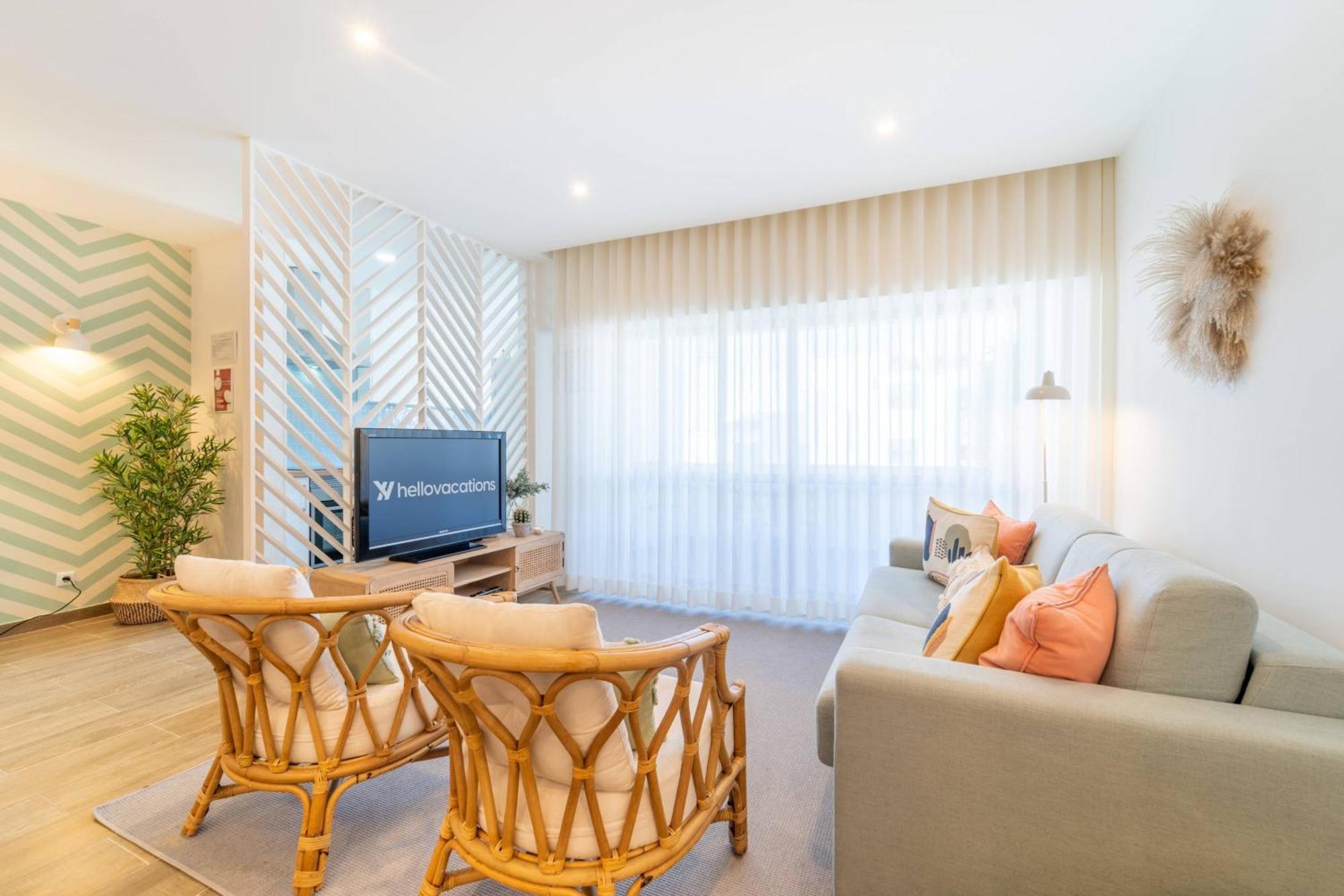Palmeiras Apartment - 19A By Hellovacations アルブフェイラ エクステリア 写真